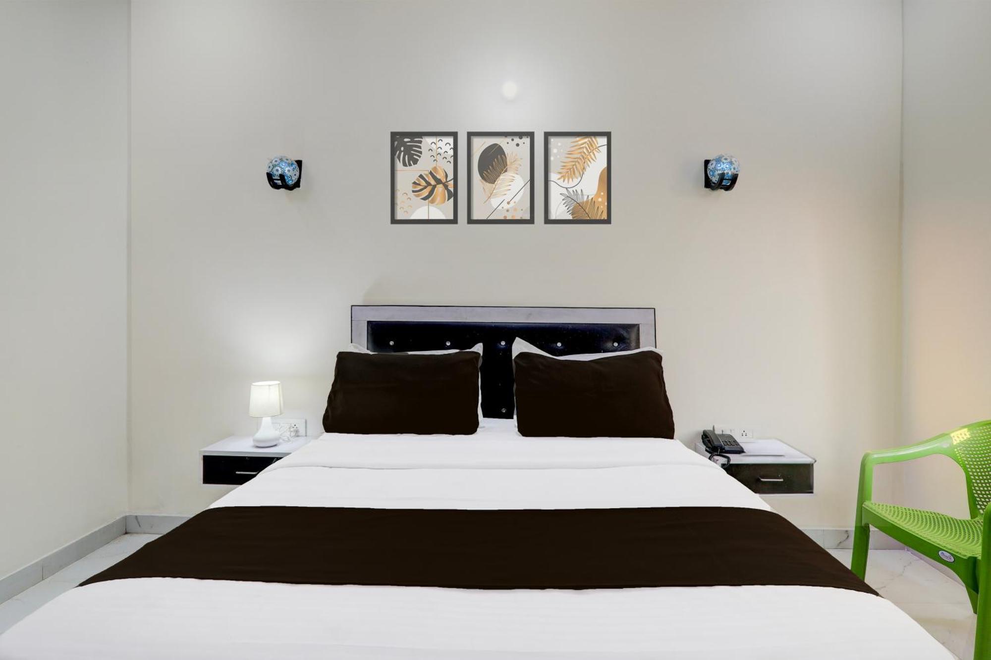Super Hotel O Banthara Near Airport Banthra Sikandarpur Luaran gambar