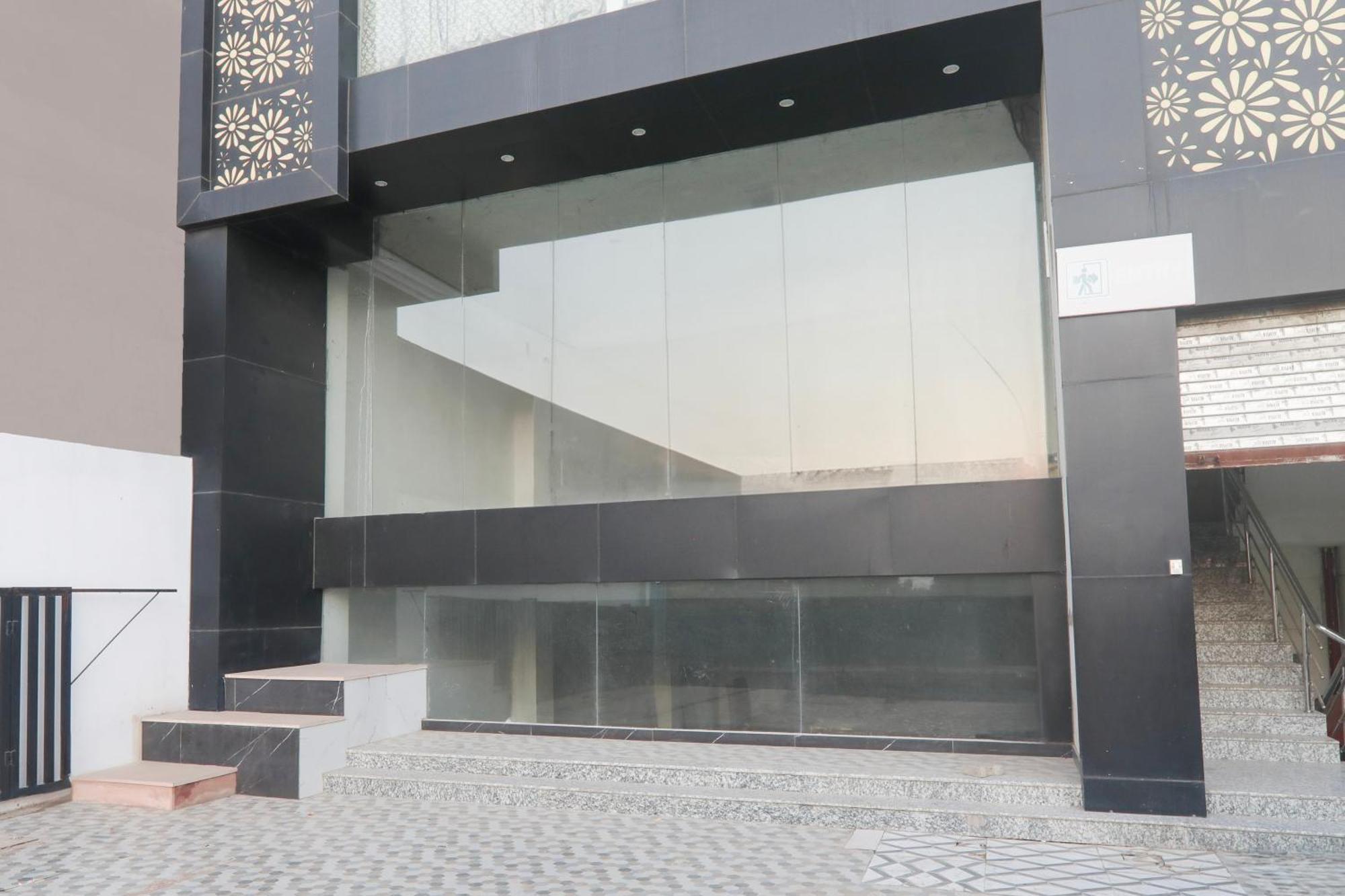 Super Hotel O Banthara Near Airport Banthra Sikandarpur Luaran gambar